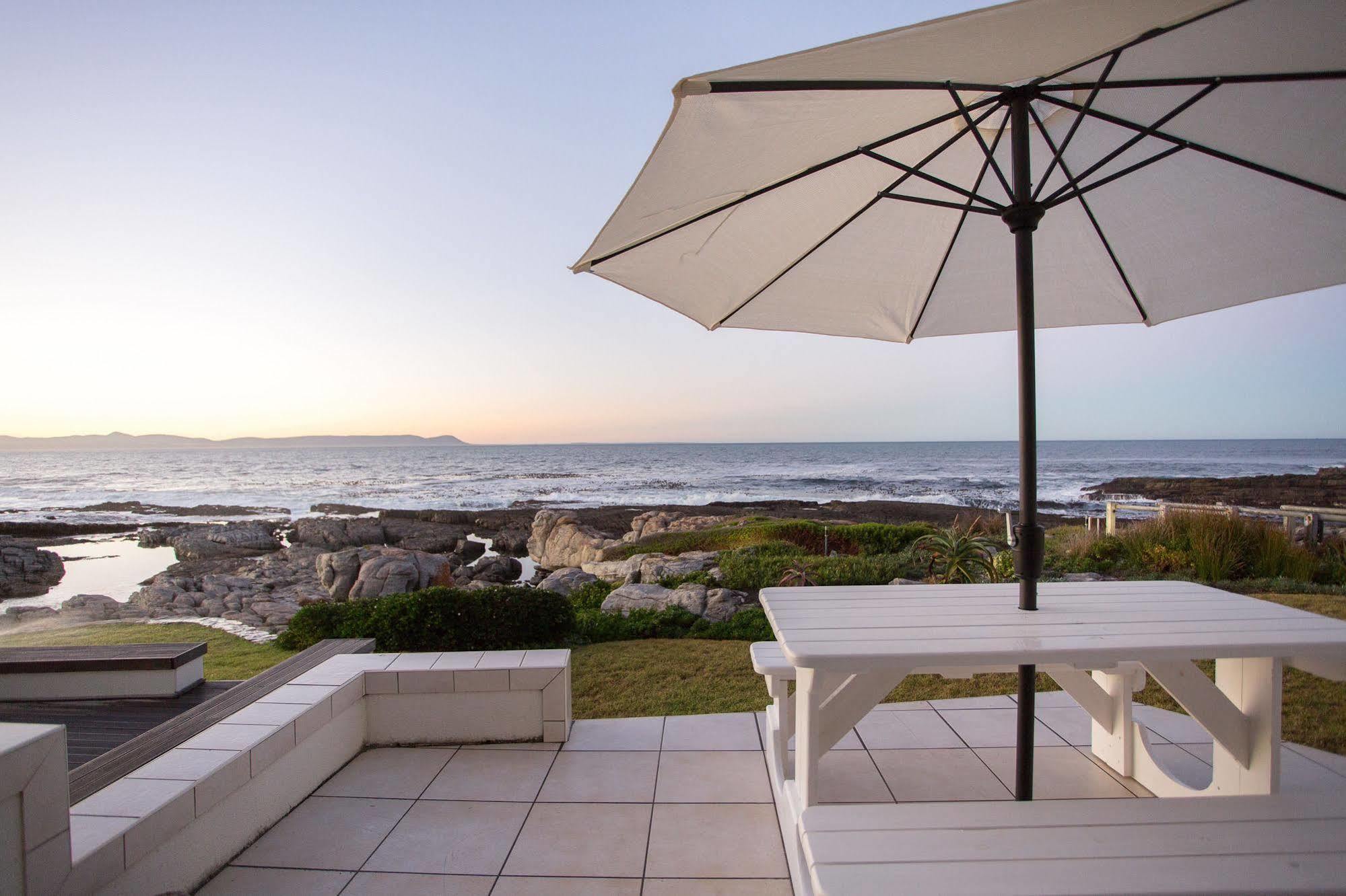 Beachfront House - Hermanus Whale View Villa Exterior foto